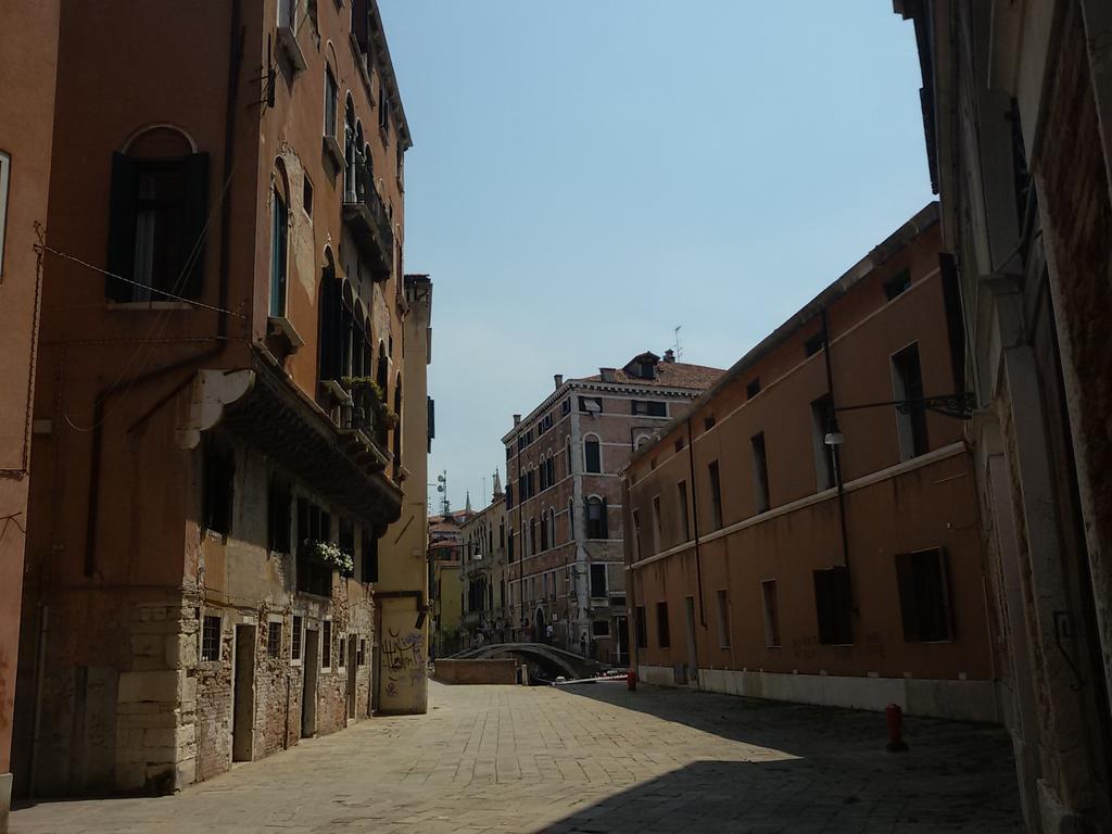 Ca' Badoer Attic Apartment Venice Ngoại thất bức ảnh